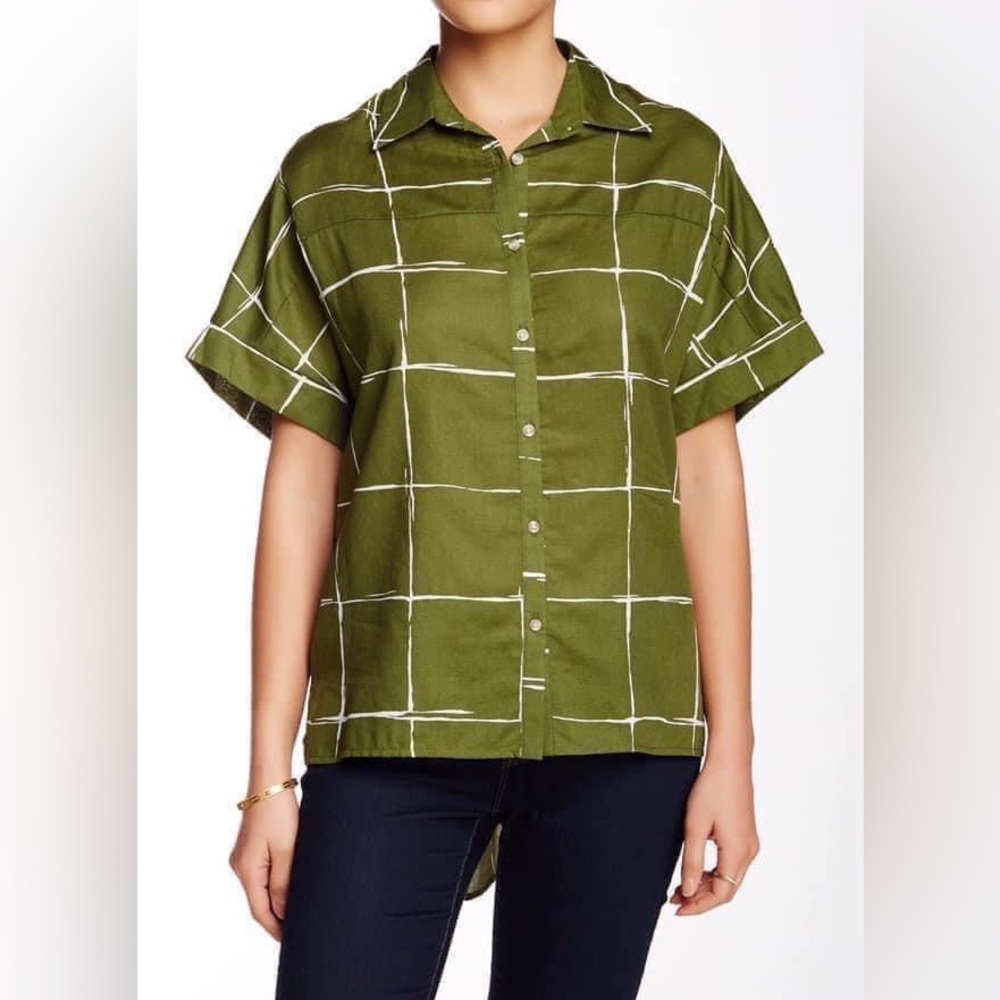 NWT Ro & De camp shirt—Size small